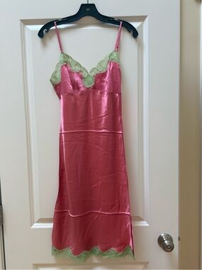 Gold Hawk 100% Silk Slip Dress – Rose Pink with Sage Green Lace